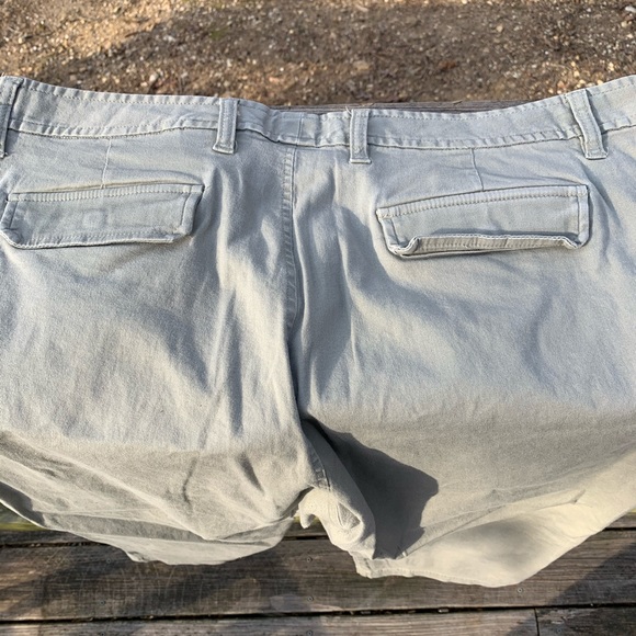 Eddie Bauer crop cotton capri pants Olive/Khaki - Picture 4 of 6